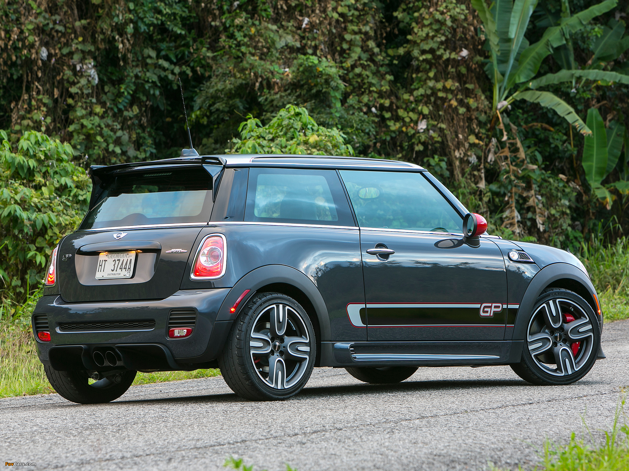 Mini John Cooper Works GP US-spec (R56) 2012 photos (2048x1536)