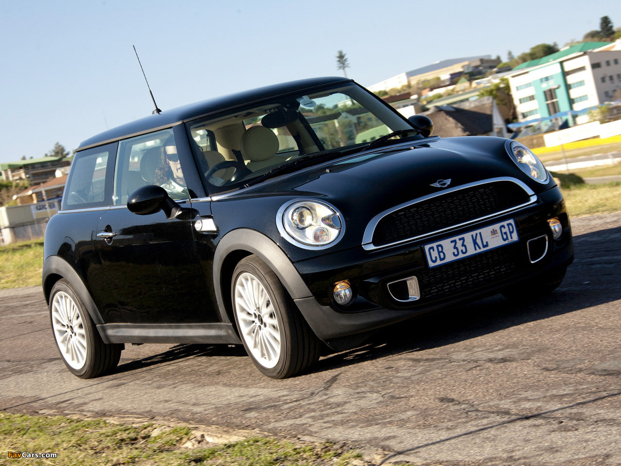 Mini Cooper S Inspired by Goodwood ZA-spec (R56) 2012 pictures (1280 x 960)