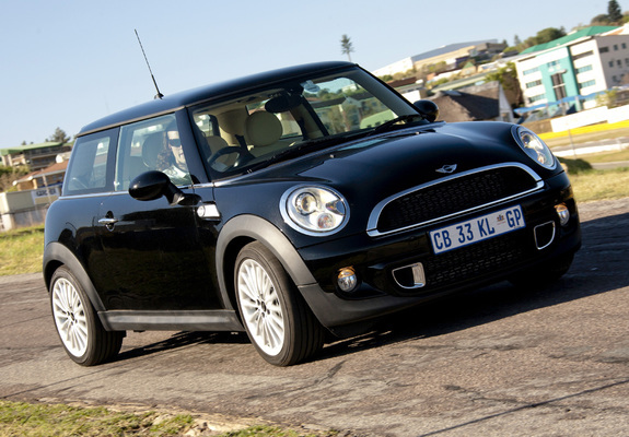 Mini Cooper S Inspired by Goodwood ZA-spec (R56) 2012 pictures