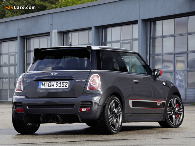 Mini John Cooper Works GP (R56) 2012 wallpapers (640 x 480)