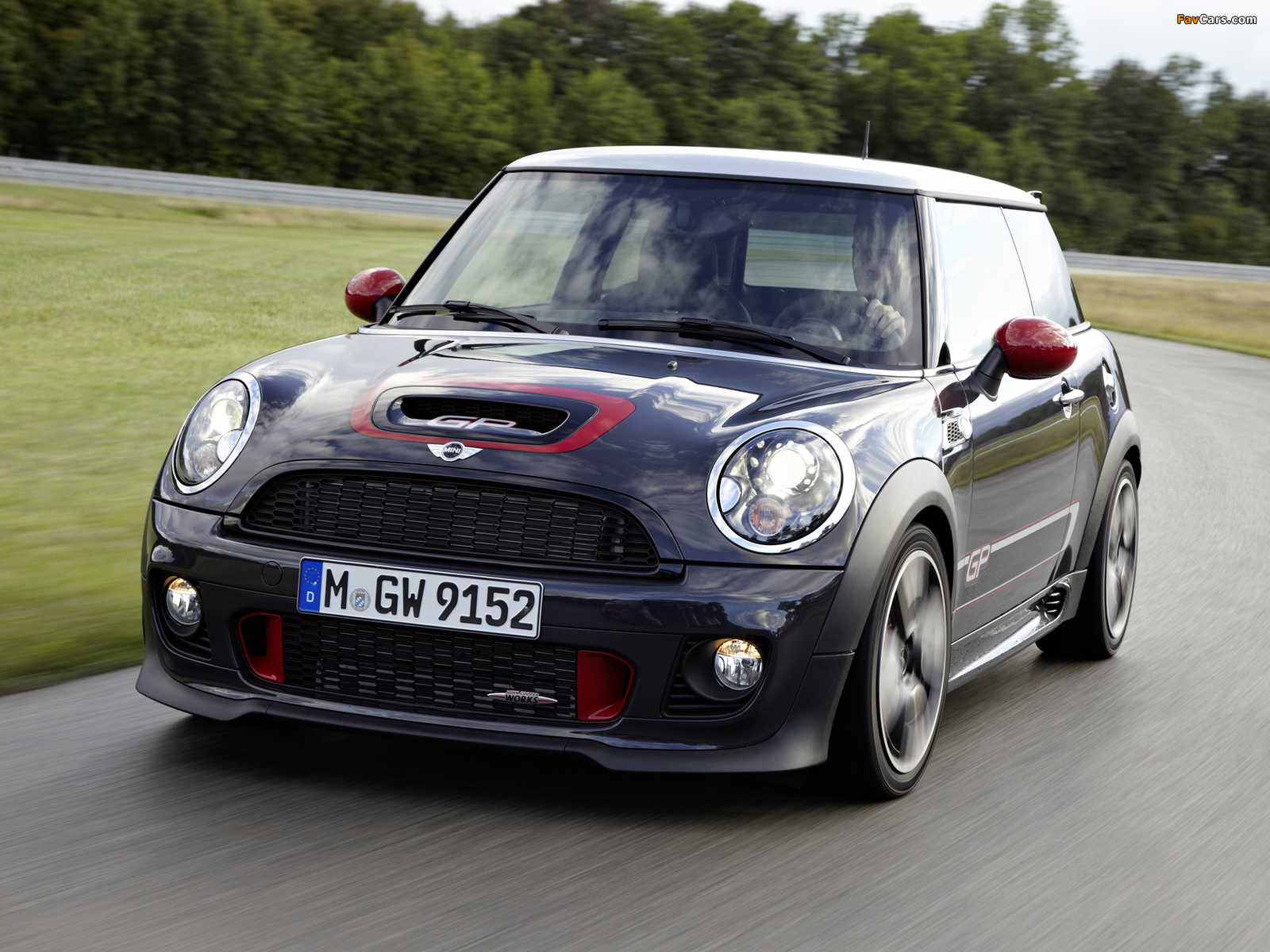 Mini John Cooper Works GP (R56) 2012 wallpapers (1600 x 1200)