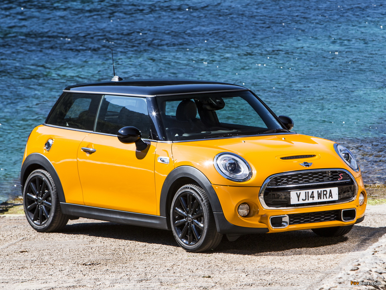 Mini Cooper S UK-spec (F56) 2014 images (1280 x 960)