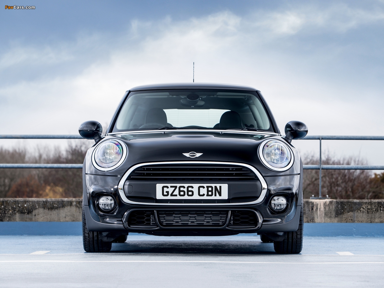 MINI One John Cooper Works Package UK-spec (F56) 2014 images (1280 x 960)