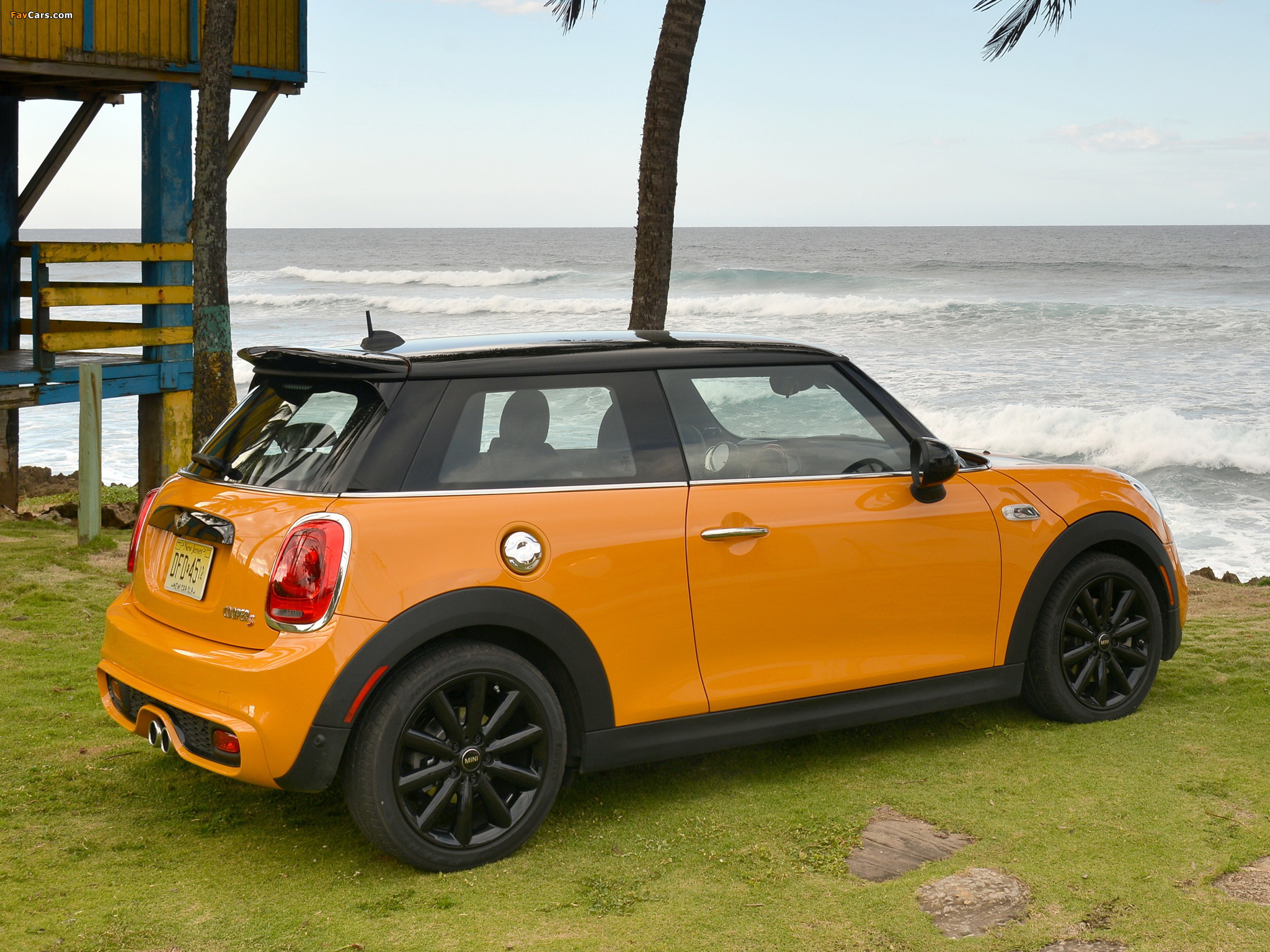 Mini Cooper S US-spec (F56) 2014 photos (2048 x 1536)