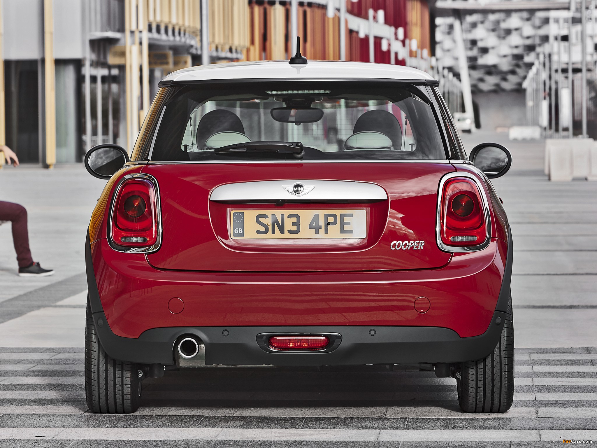 Mini Cooper (F56) 2014 wallpapers (2048 x 1536)