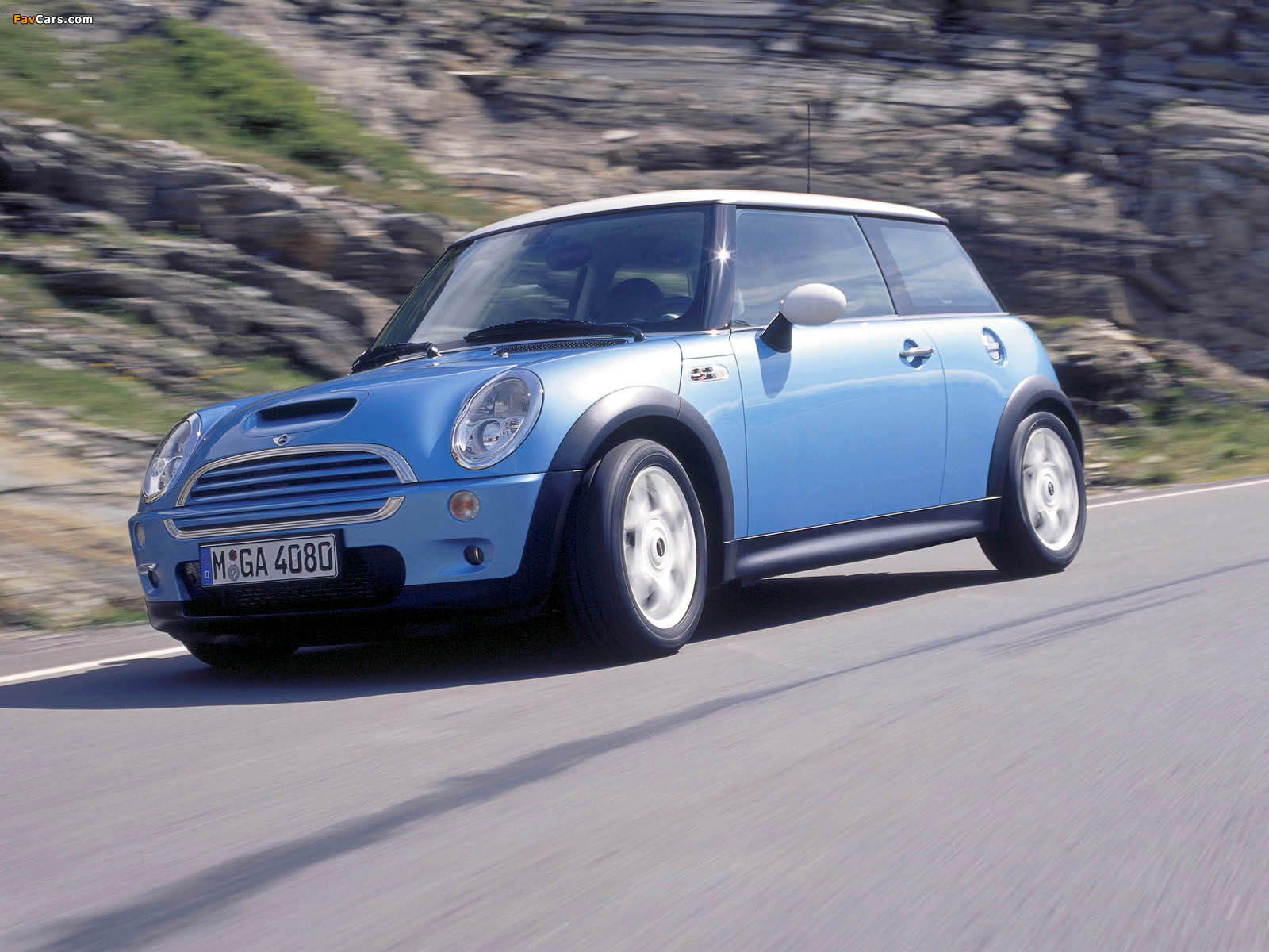 Photos of Mini Cooper S (R53) 2001–04 (1600 x 1200)