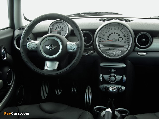 Photos of Mini Cooper S (R56) 2006–10 (640 x 480)