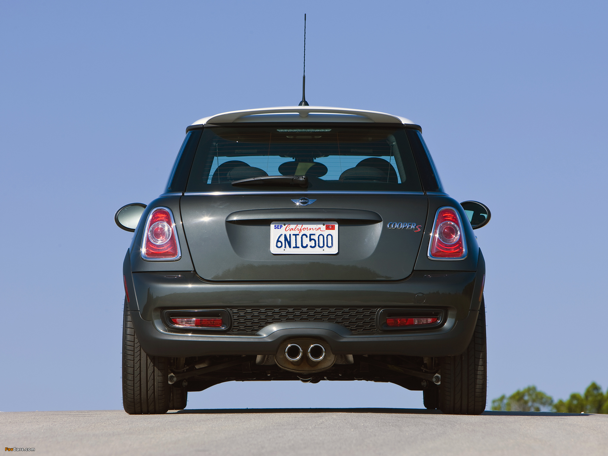 Photos of Mini Cooper S US-spec (R56) 2010–14 (2048 x 1536)