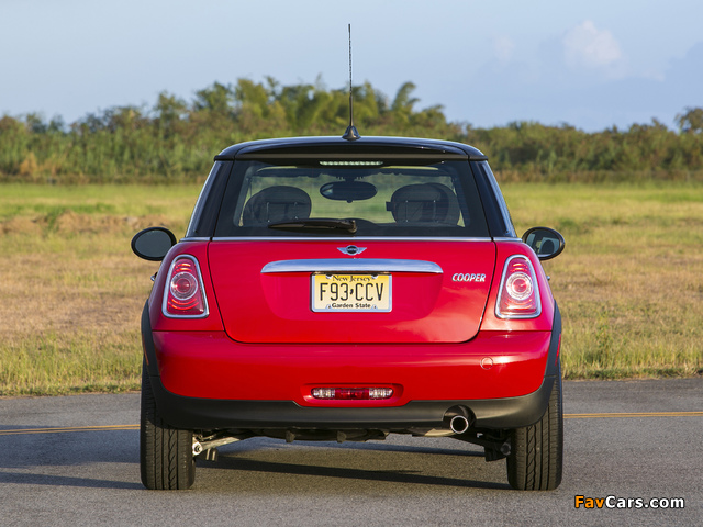 Photos of Mini Cooper US-spec (R56) 2010–14 (640 x 480)