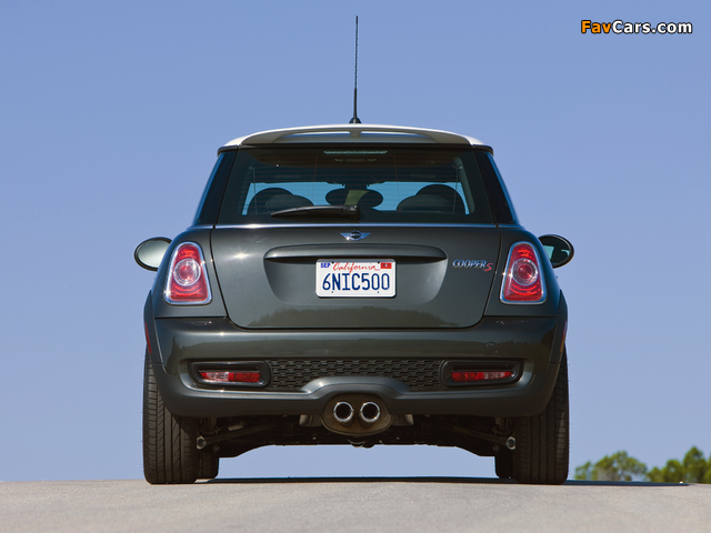 Photos of Mini Cooper S US-spec (R56) 2010–14 (640 x 480)