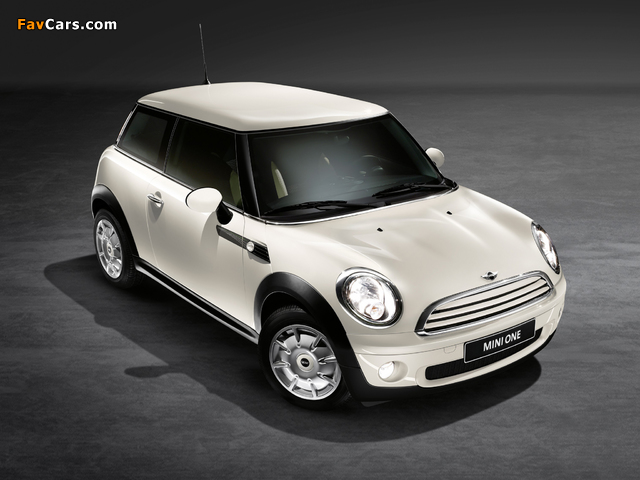 Photos of Mini One Minimalism Line (R56) 2010 (640 x 480)