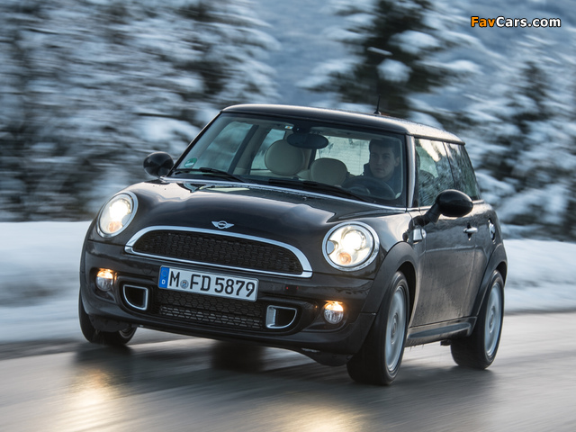 Photos of Mini Cooper S Inspired by Goodwood (R56) 2012 (640 x 480)