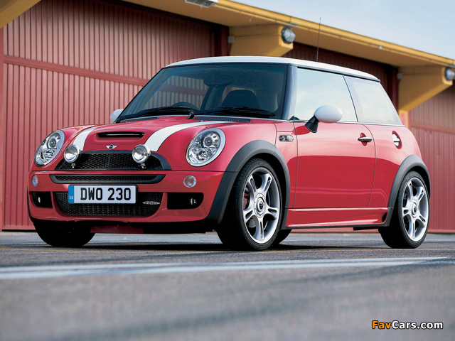 Pictures of Mini Cooper S John Cooper Works Tuning Kit (R53) 2004–06 (640 x 480)
