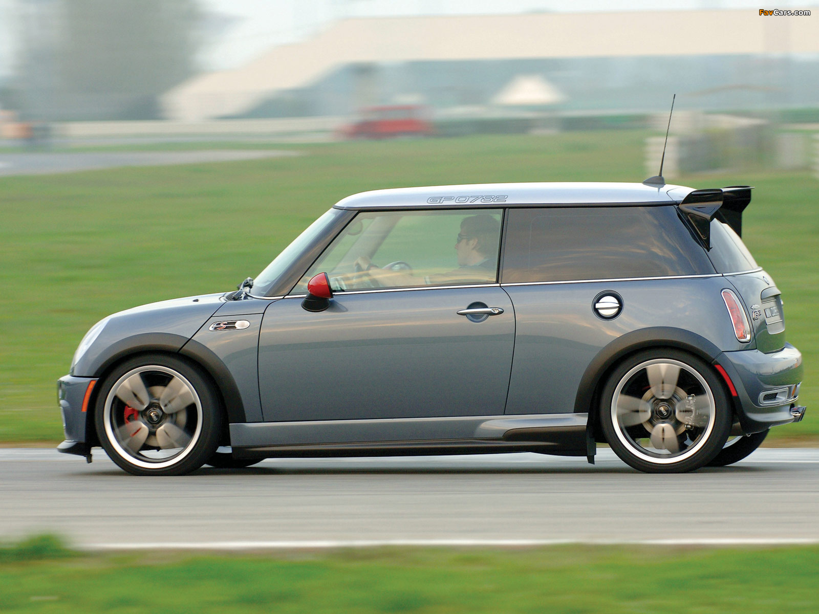 Pictures of Mini Cooper S John Cooper Works GP (R53) 2006 (1600 x 1200)