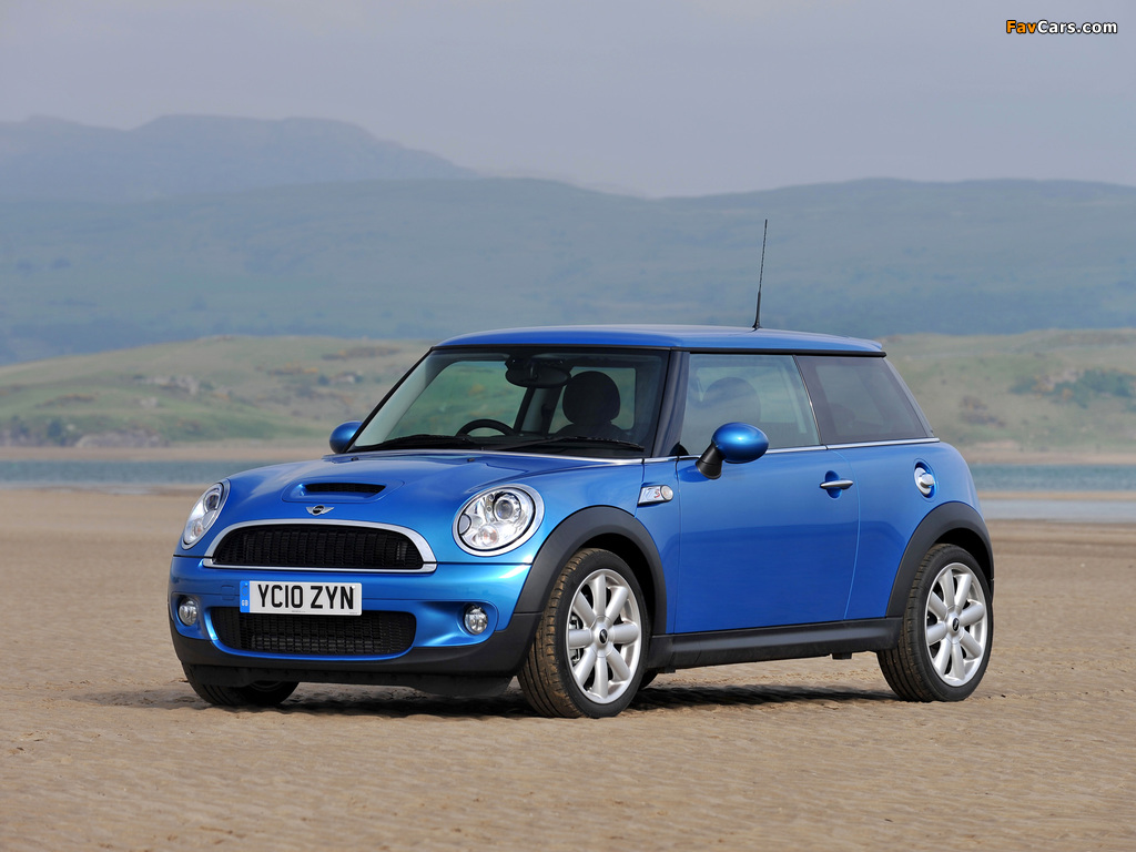 Pictures of Mini Cooper S UK-spec (R56) 2006–10 (1024 x 768)