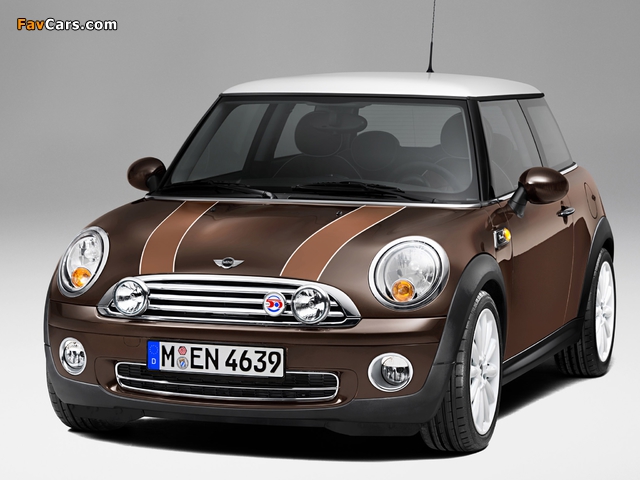 Pictures of Mini Cooper 50 Mayfair (R56) 2009 (640 x 480)