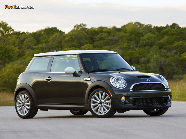 Pictures of Mini Cooper S US-spec (R56) 2010–14 (640 x 480)