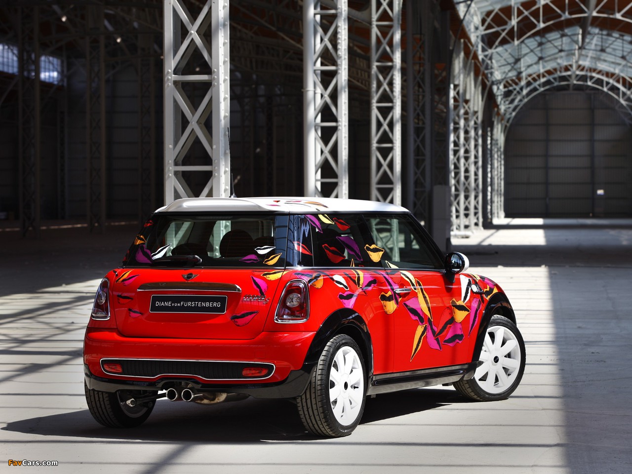 Pictures of Mini Cooper S Art Car by Diane von Furstenberg (R56) 2010 (1280 x 960)