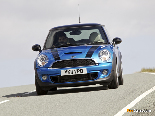 Pictures of Mini Cooper SD UK-spec (R56) 2011–14 (640 x 480)