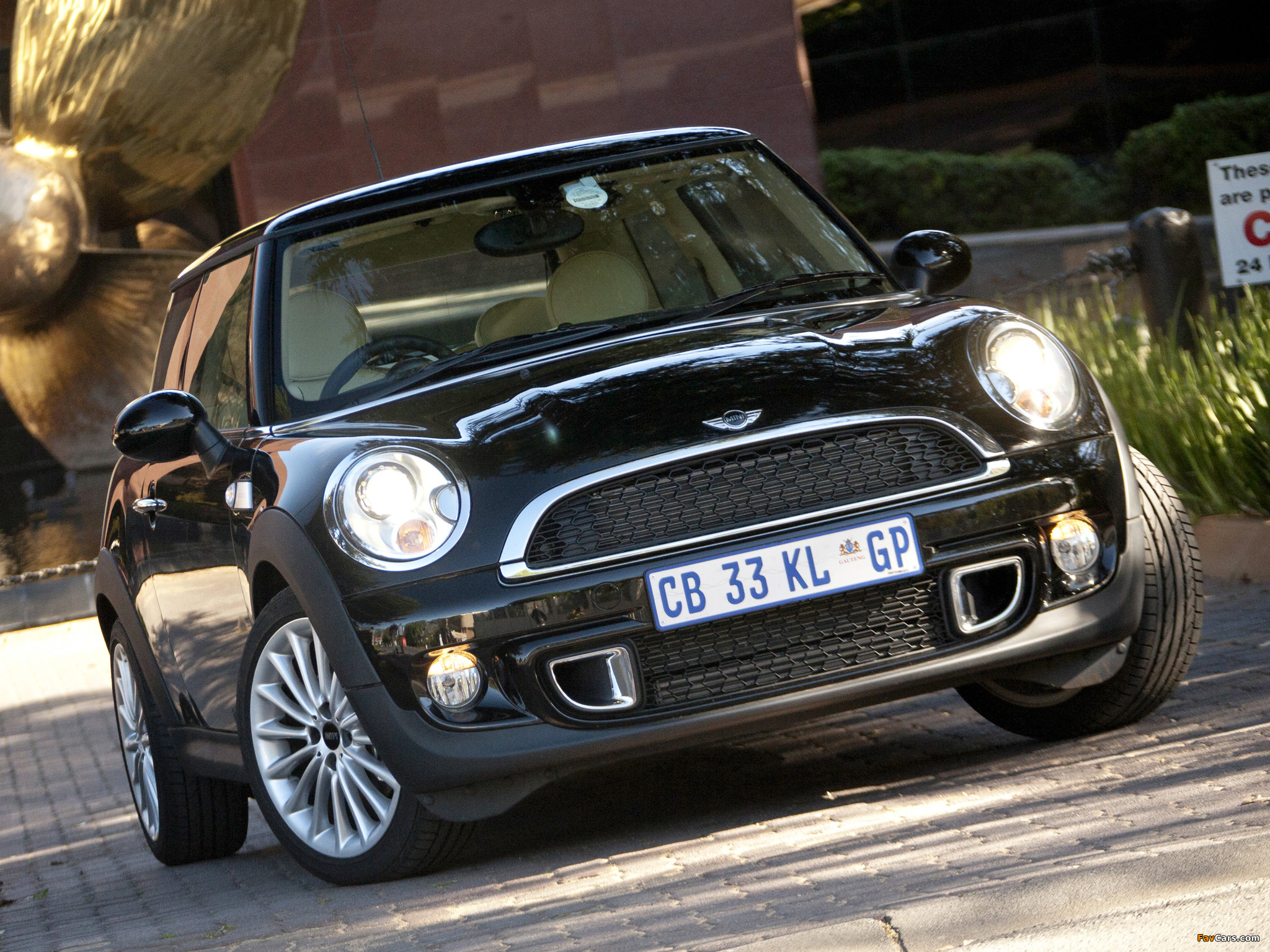 Pictures of Mini Cooper S Inspired by Goodwood ZA-spec (R56) 2012 (2048 x 1536)
