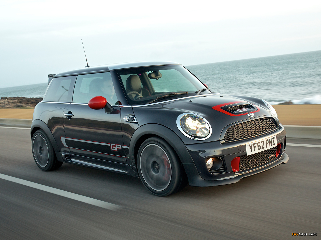 Pictures of Mini John Cooper Works GP UK-spec (R56) 2012 (1280 x 960)