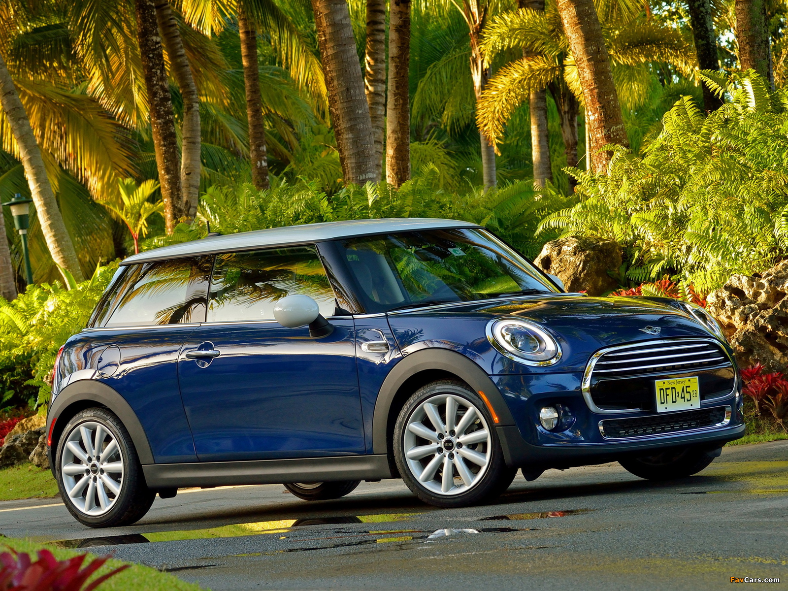 Pictures of Mini Cooper US-spec (F56) 2014 (1600 x 1200)