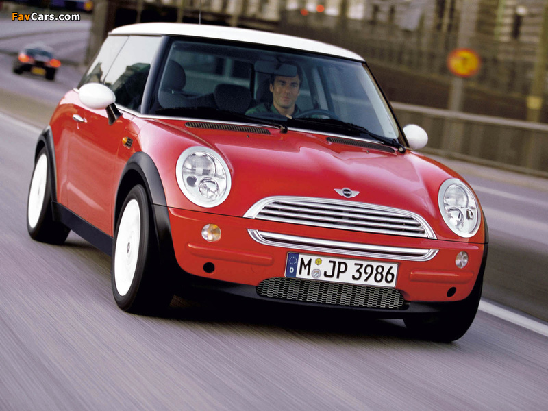 Mini Cooper (R50) 2004–06 wallpapers (800 x 600)