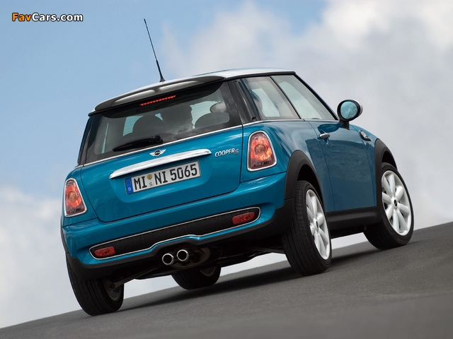 Mini Cooper S (R56) 2006–10 wallpapers (640 x 480)