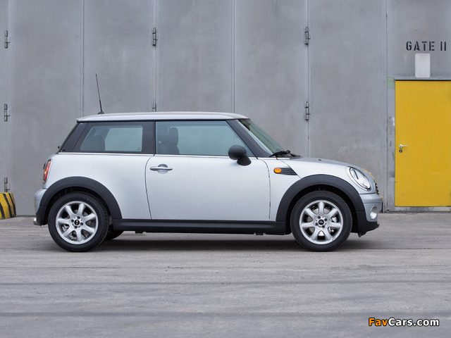 Mini One (R56) 2007–10 wallpapers (640 x 480)