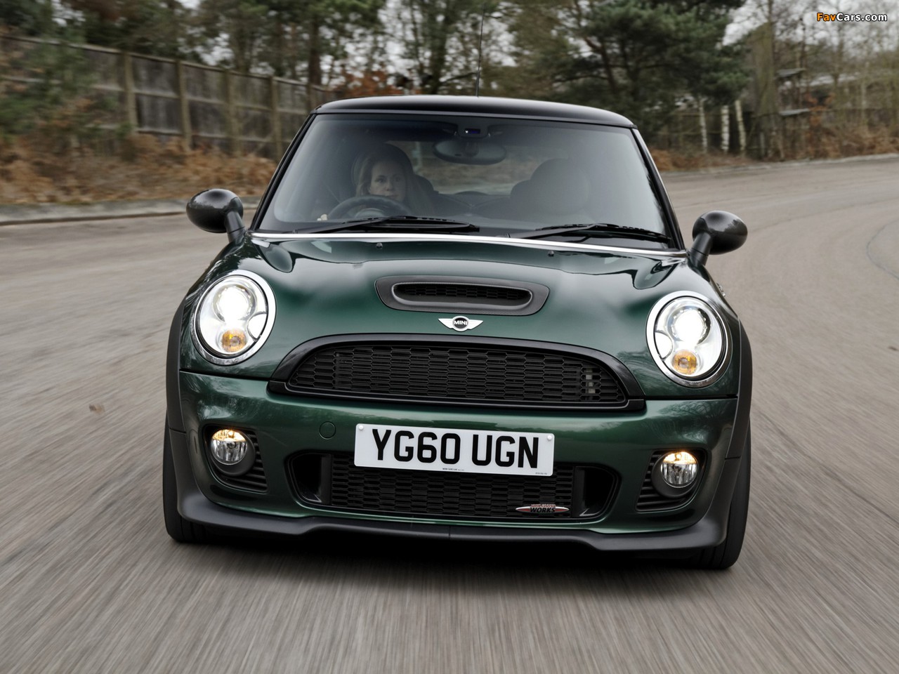 Mini John Cooper Works UK-spec (R56) 2010–14 wallpapers (1280 x 960)