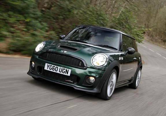 Mini John Cooper Works UK-spec (R56) 2010–14 wallpapers