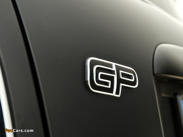 Mini John Cooper Works GP UK-spec (R56) 2012 wallpapers (640 x 480)