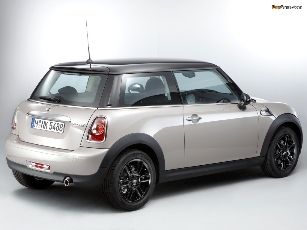 Mini Cooper Baker Street (R56) 2012–14 wallpapers (1024 x 768)