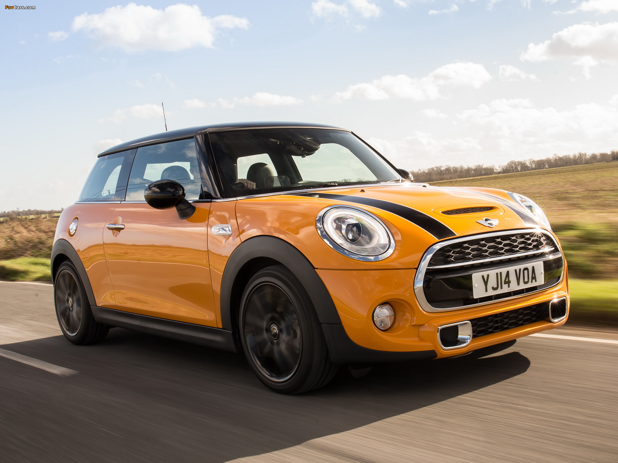 Mini Cooper S UK-spec (F56) 2014 wallpapers (2048 x 1536)