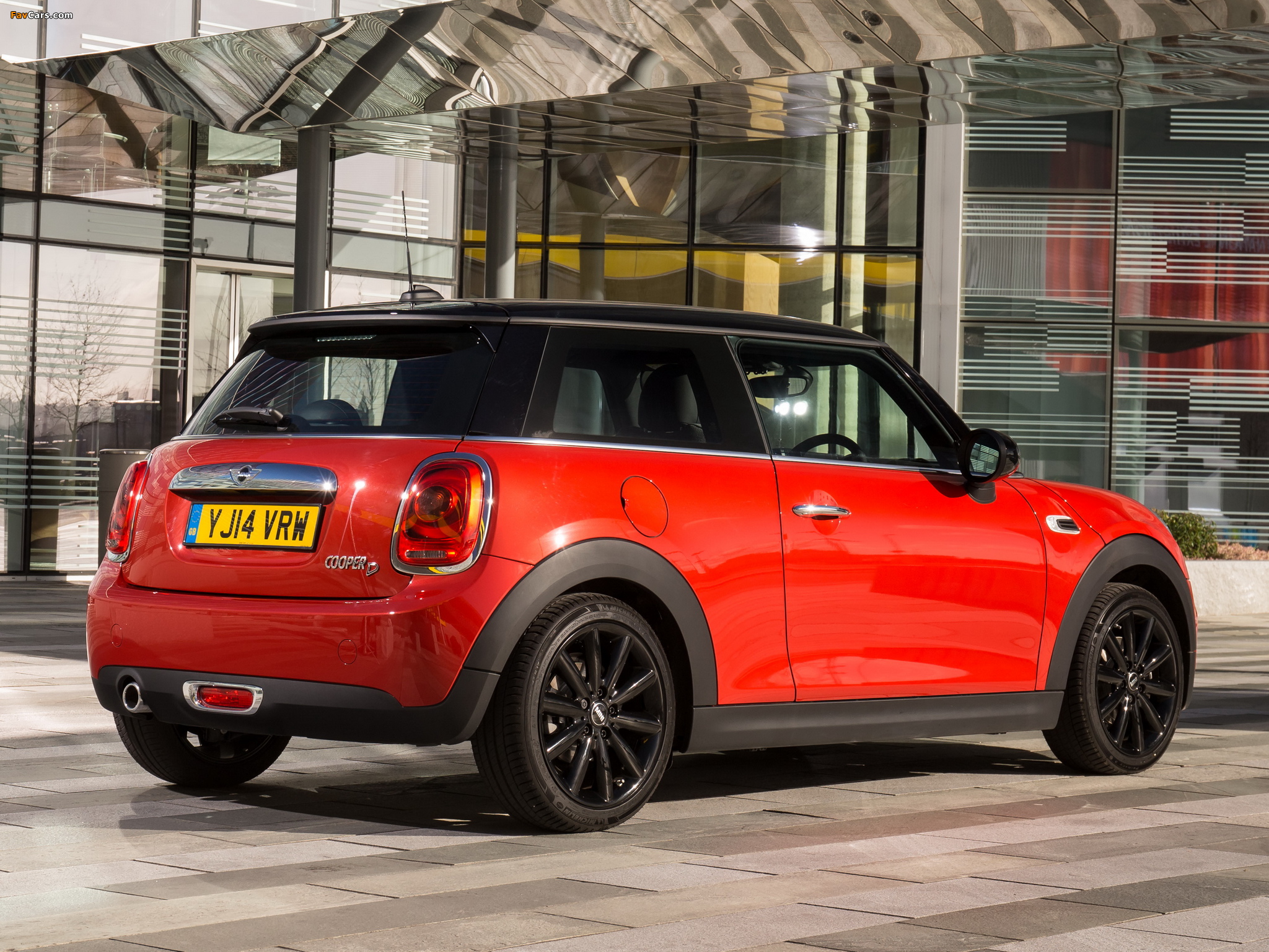 Mini Cooper D UK-spec (F56) 2014 wallpapers (2048 x 1536)