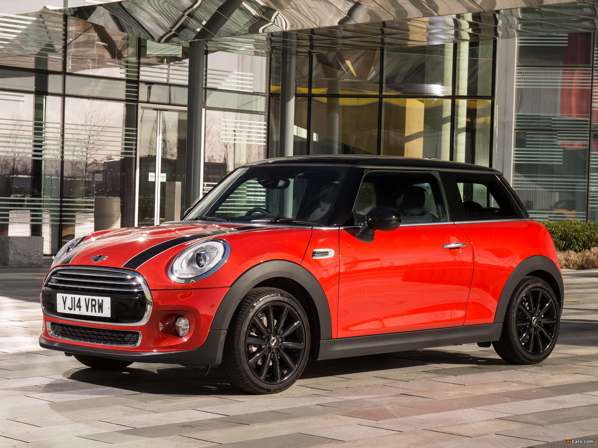 Mini Cooper D UK-spec (F56) 2014 wallpapers (2048 x 1536)