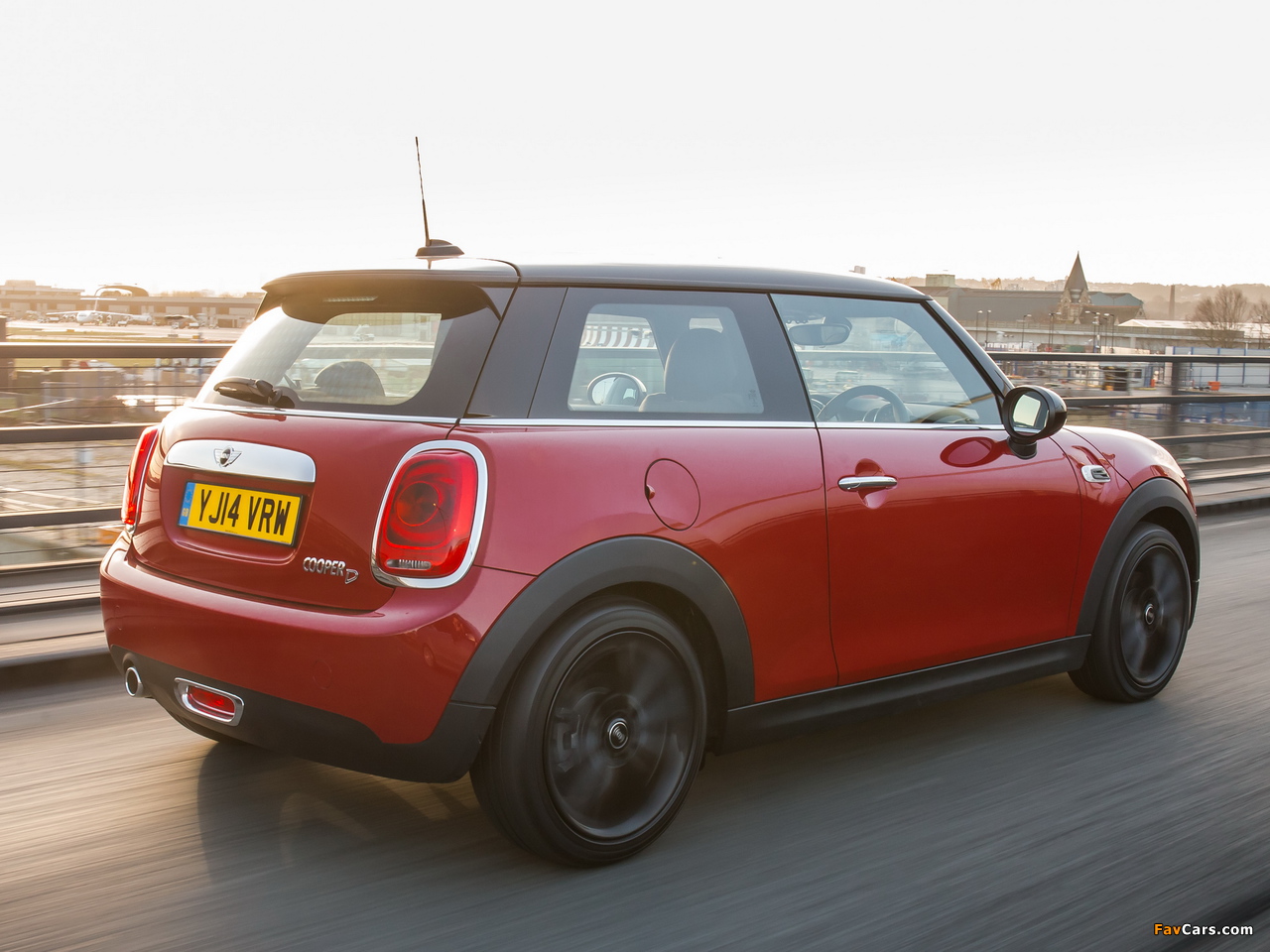 Mini Cooper D UK-spec (F56) 2014 wallpapers (1280 x 960)