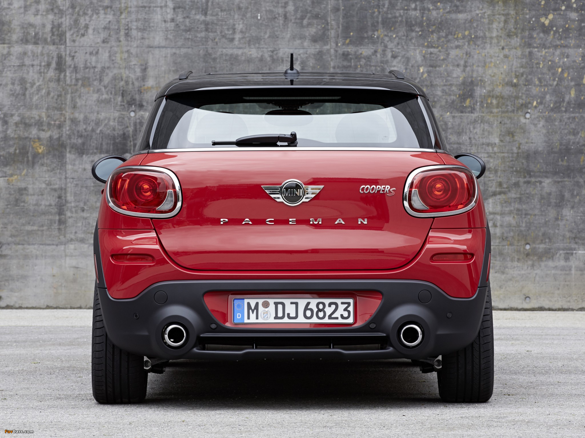 Images of MINI Cooper S Paceman All4 John Cooper Works Package (R61) 2013 (2048 x 1536)
