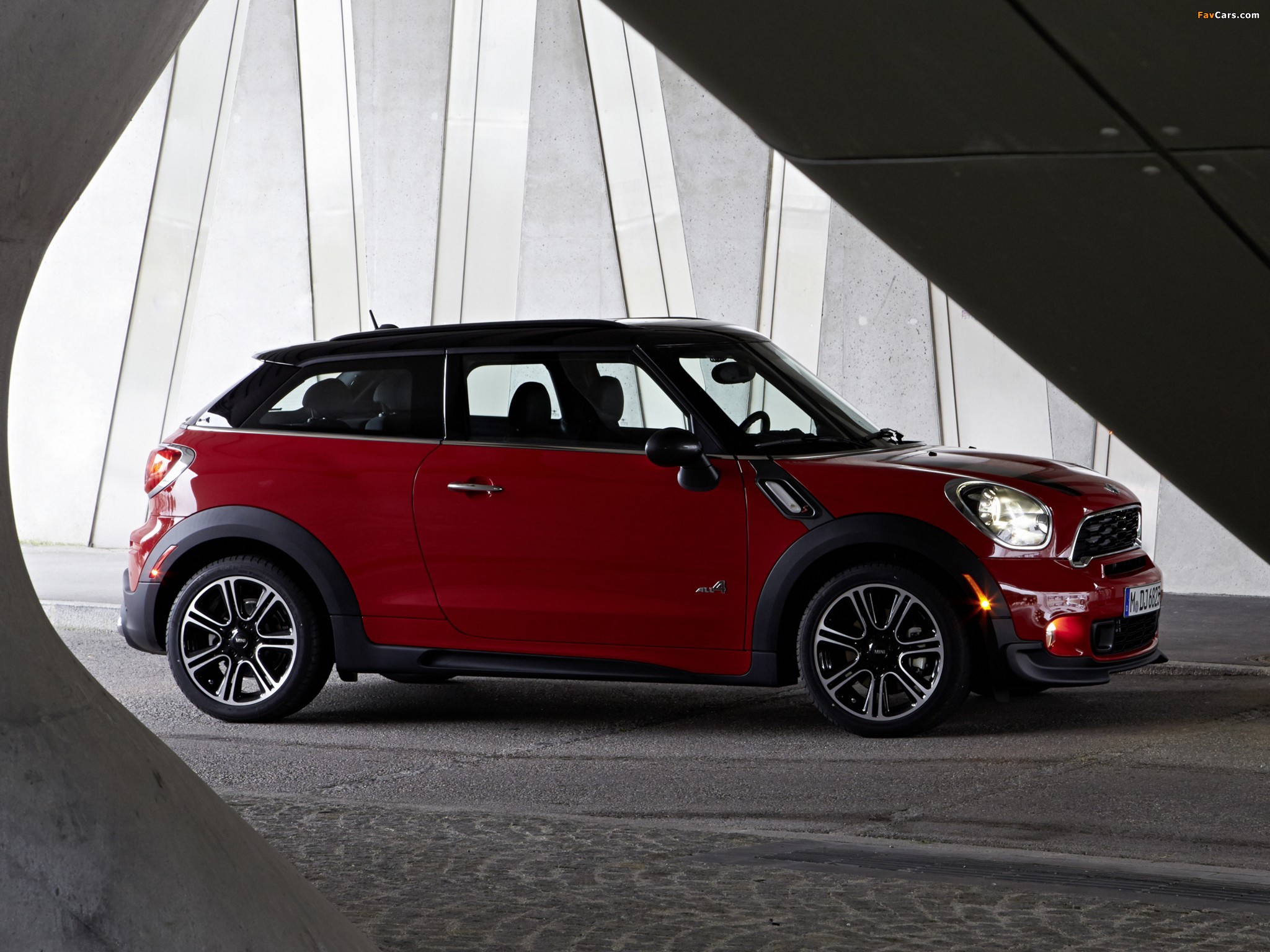 MINI Cooper S Paceman All4 John Cooper Works Package (R61) 2013 wallpapers (2048 x 1536)