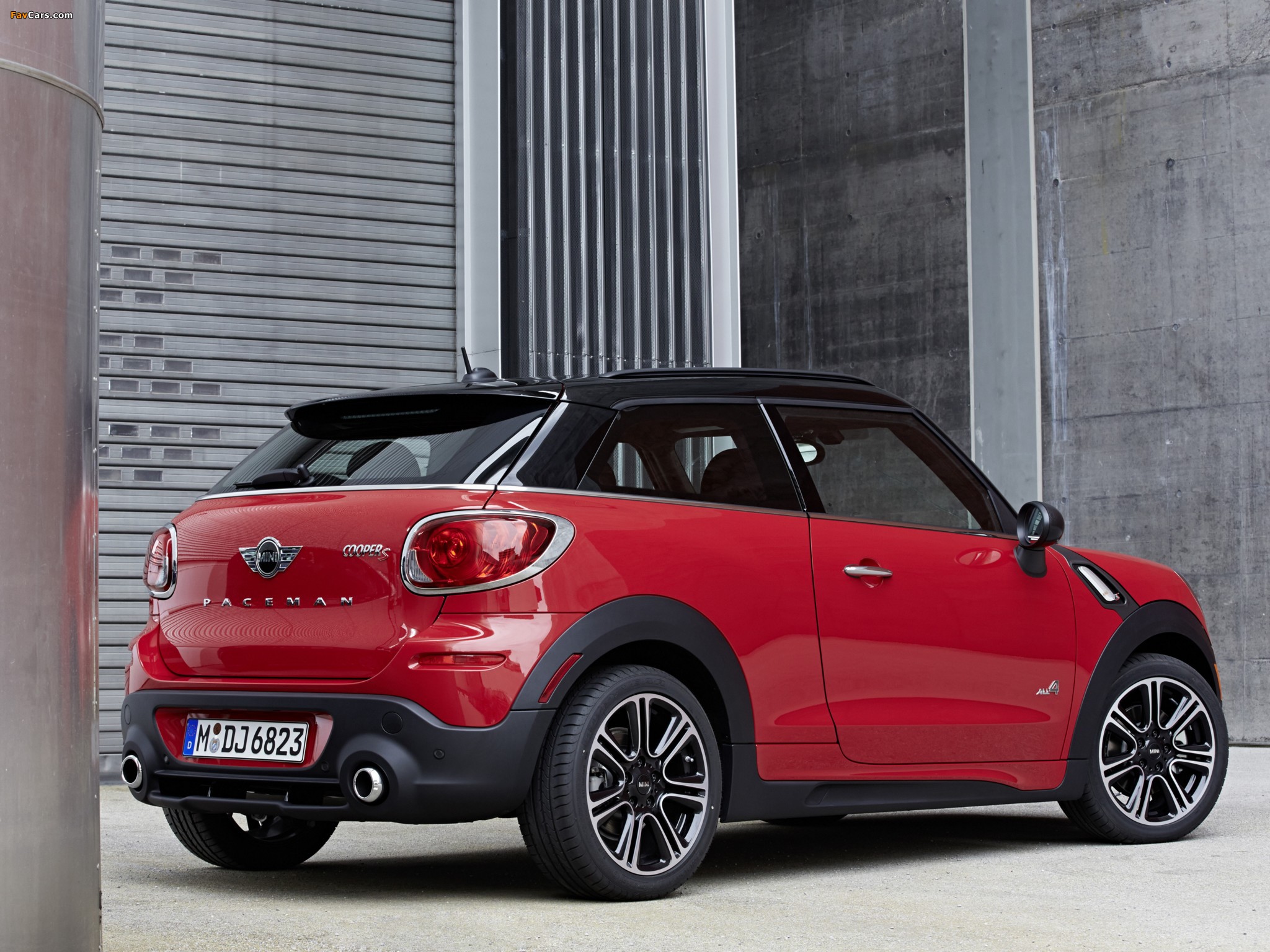 Pictures of MINI Cooper S Paceman All4 John Cooper Works Package (R61) 2013 (2048 x 1536)