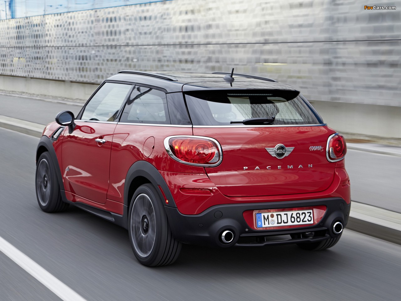 Pictures of MINI Cooper S Paceman All4 John Cooper Works Package (R61) 2013 (1280 x 960)