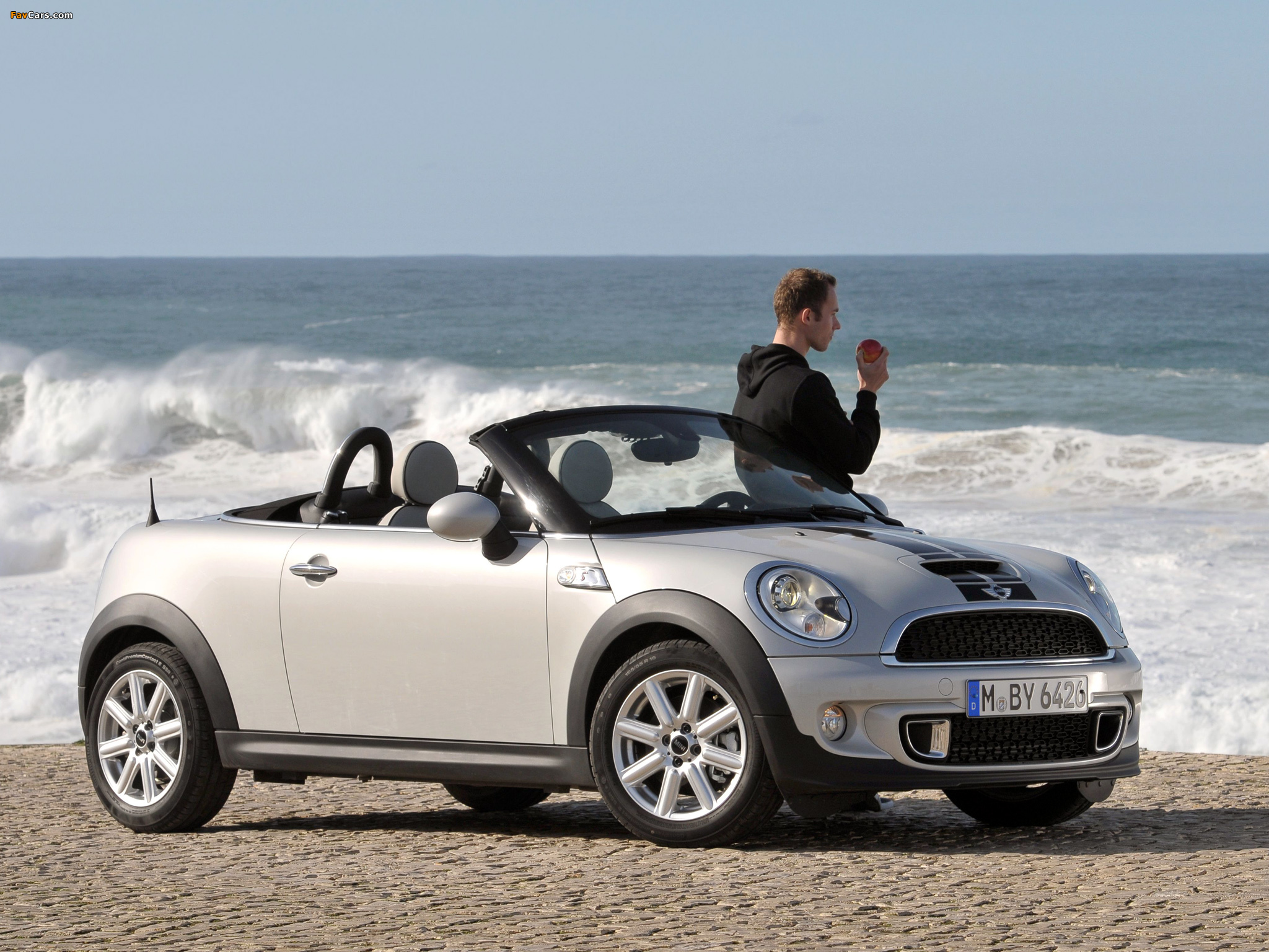 Images of MINI Cooper S Roadster (R59) 2012 (2048 x 1536)