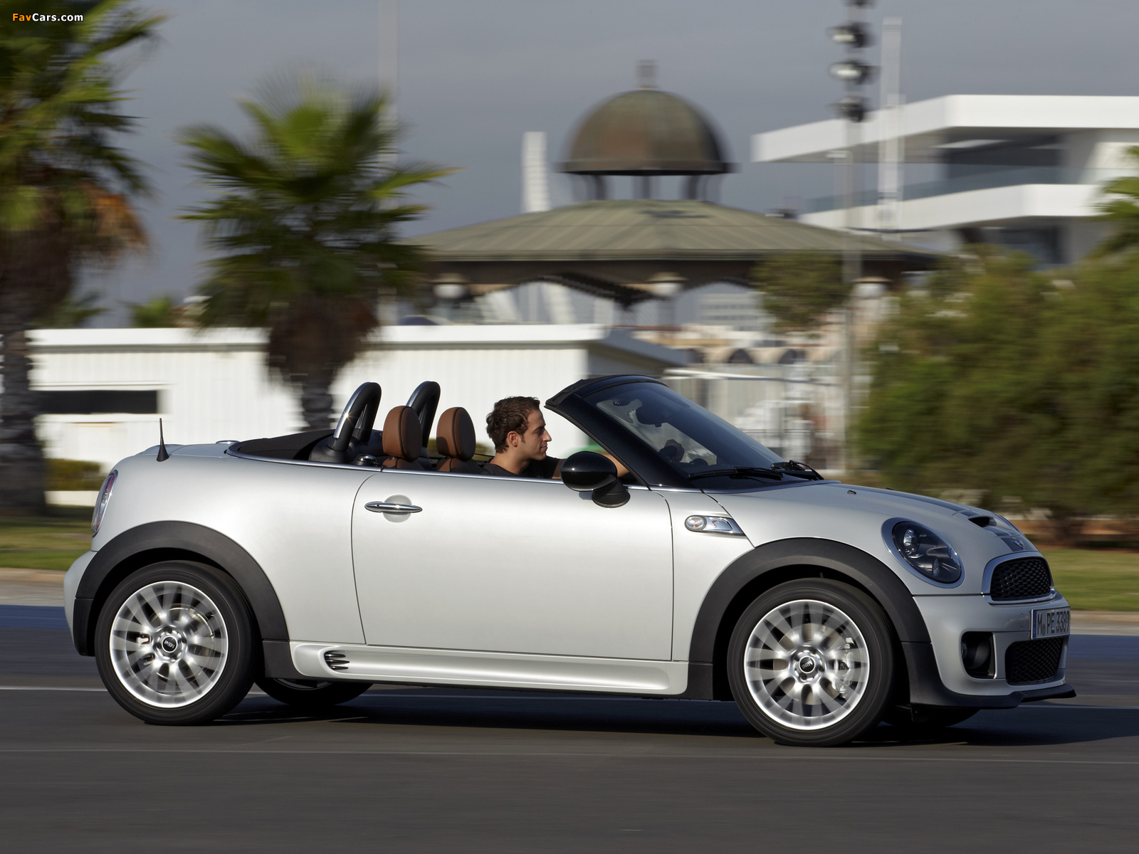 MINI John Cooper Works Roadster (R59) 2012 photos (1600 x 1200)