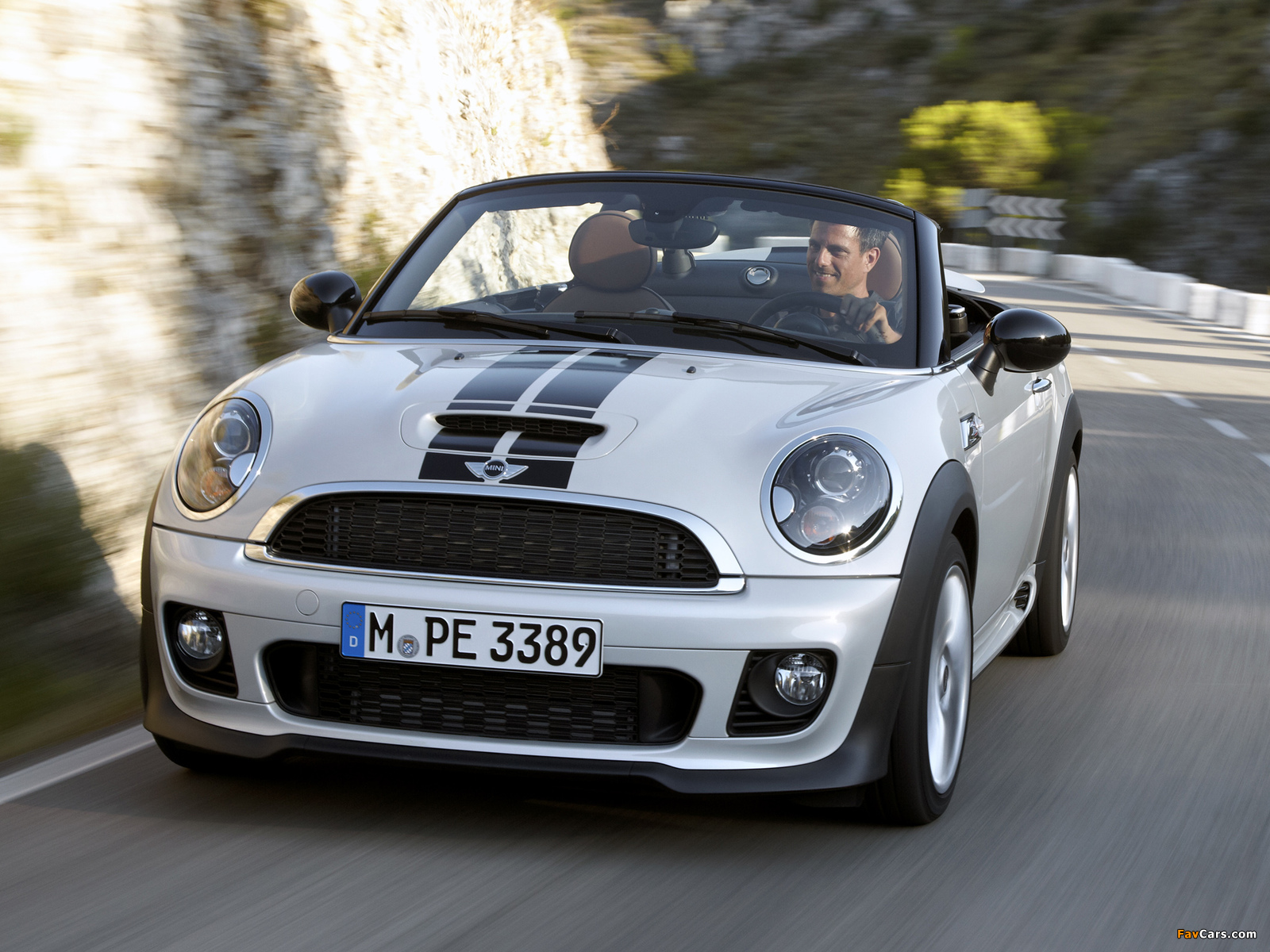 MINI John Cooper Works Roadster (R59) 2012 pictures (1600 x 1200)