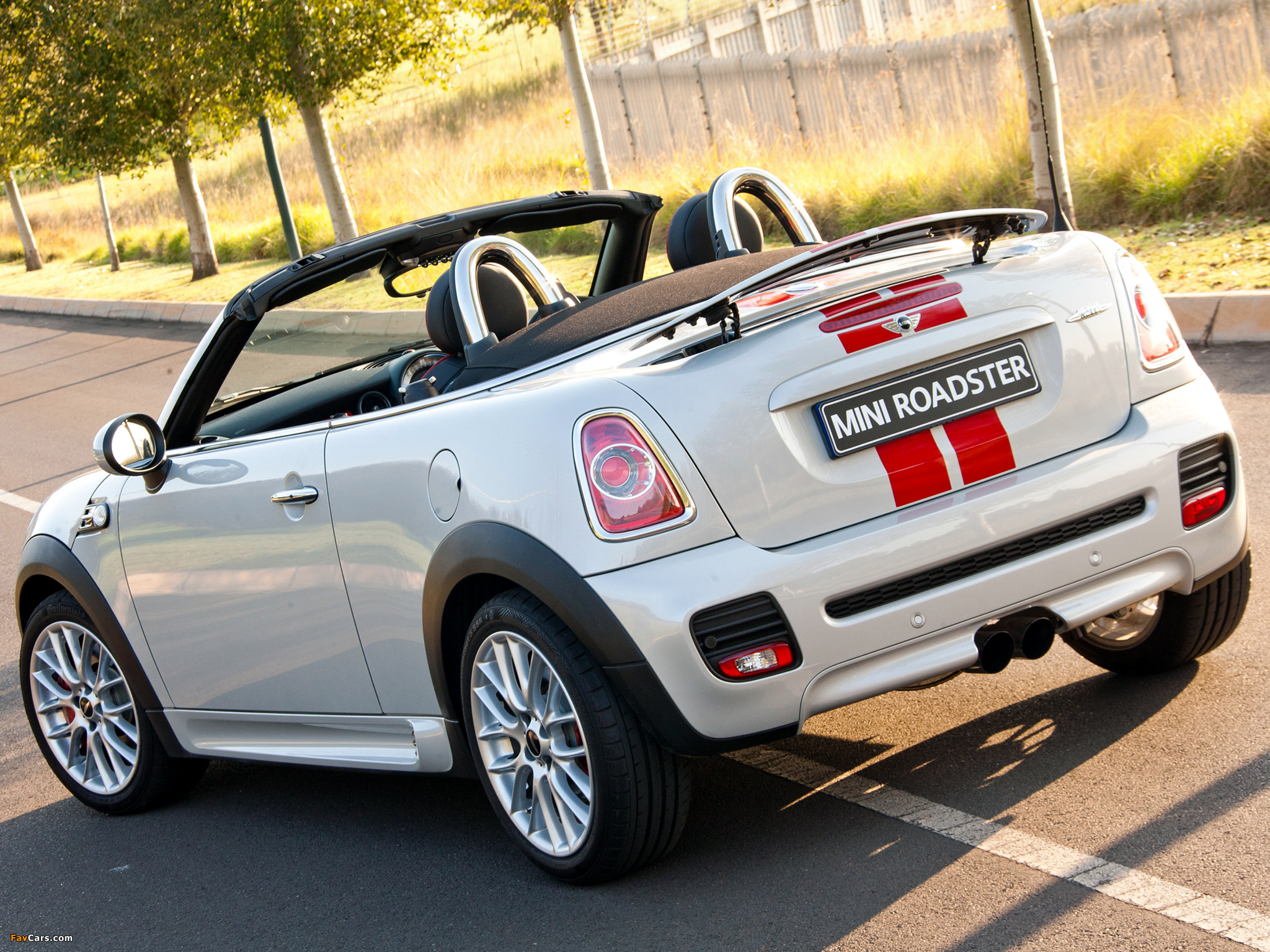 MINI John Cooper Works Roadster ZA-spec (R59) 2012 wallpapers (2048 x 1536)