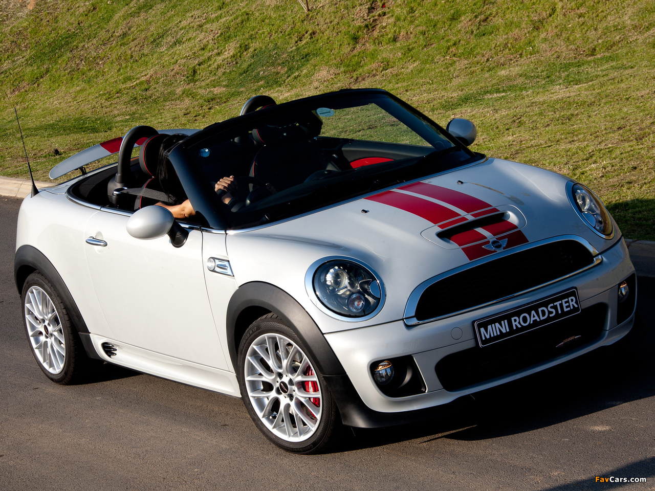 Photos of MINI John Cooper Works Roadster ZA-spec (R59) 2012 (1280 x 960)