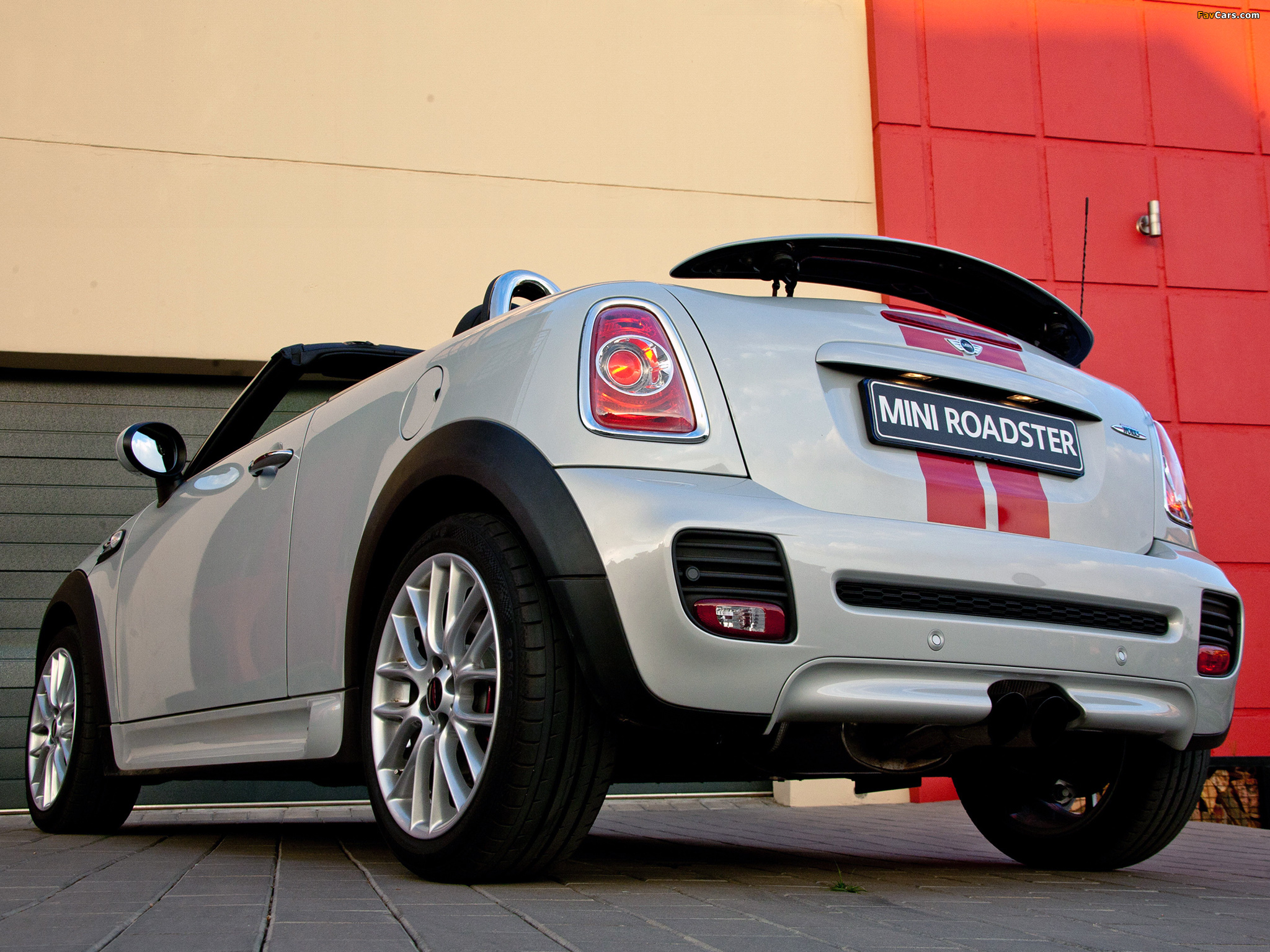 Pictures of MINI John Cooper Works Roadster ZA-spec (R59) 2012 (2048 x 1536)