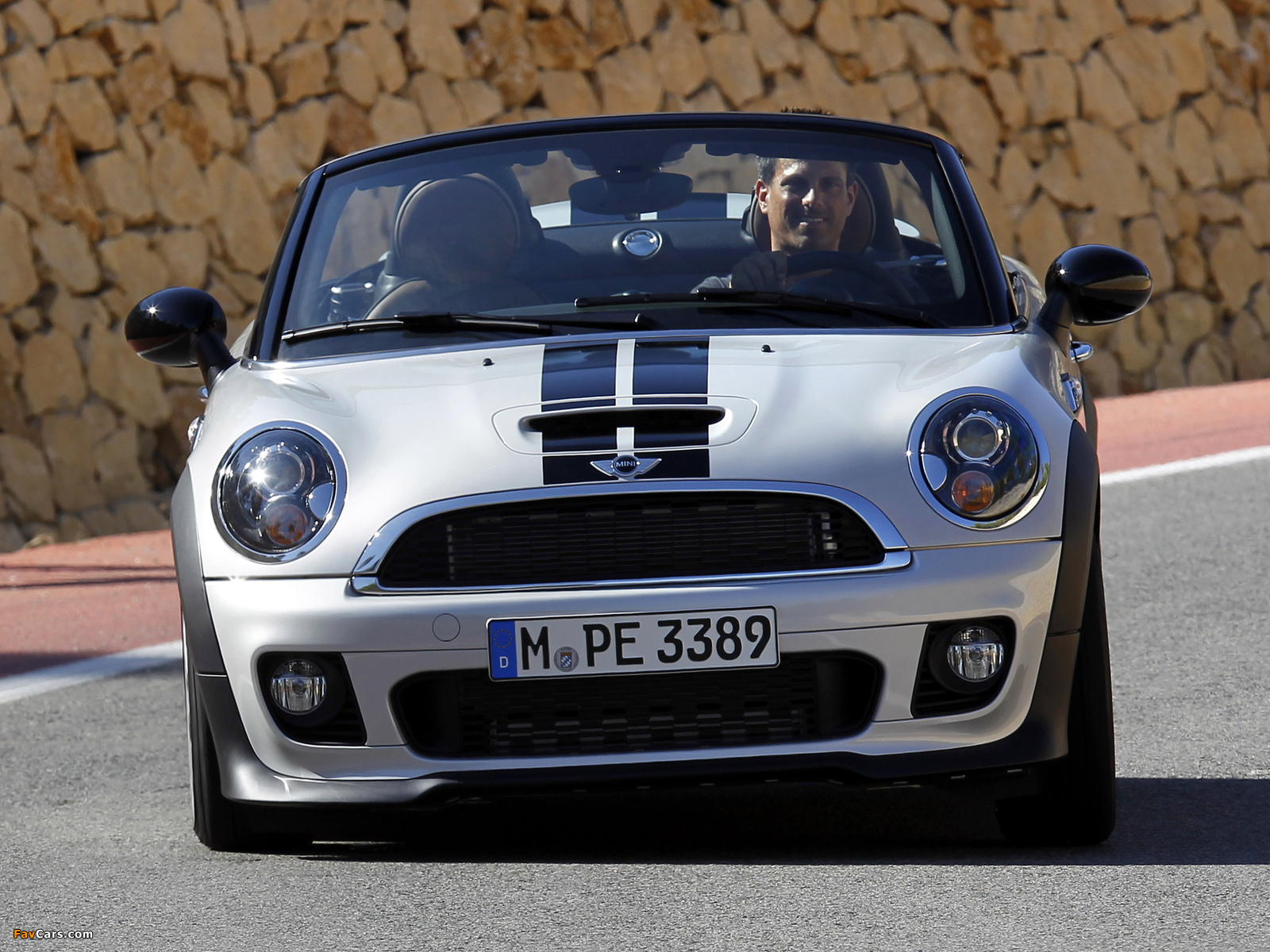 Pictures of MINI John Cooper Works Roadster (R59) 2012 (1600 x 1200)