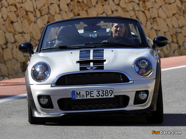 Pictures of MINI John Cooper Works Roadster (R59) 2012 (640 x 480)