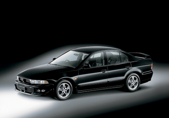 Mitsubishi Aspire 1998–2003 images
